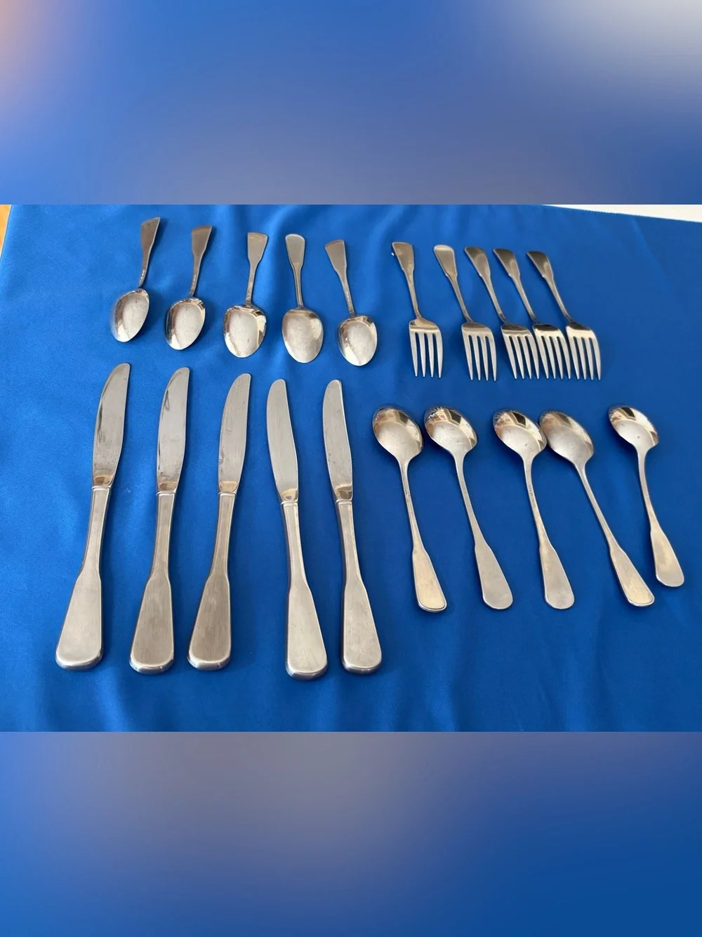 20 ONIEDA YANKEE CLIPPER SSS SATIN STAINLESS KNIVES SPOONS FORKS FLATWARE LOT